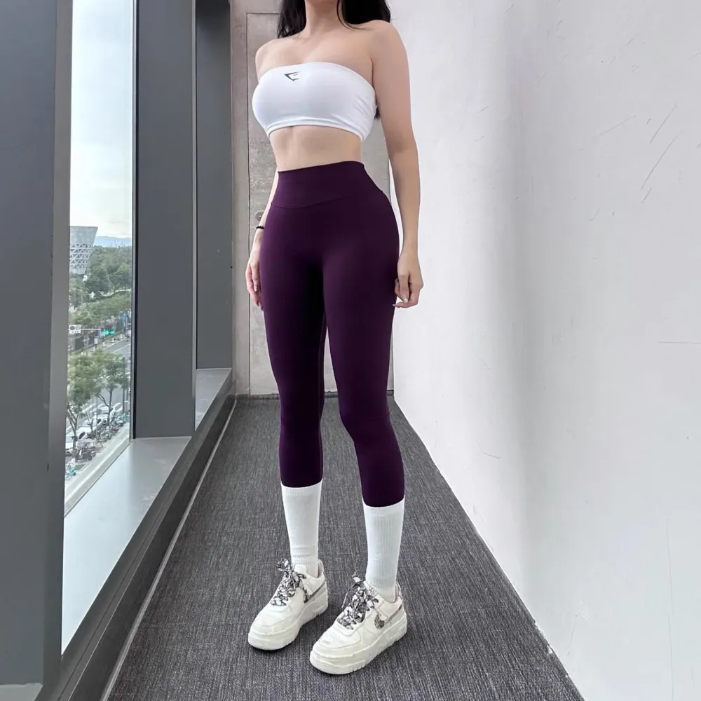 DYEWAVE custom leggings in Deep Plum